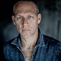 Avishai Cohen ::: Abril 20, 1970