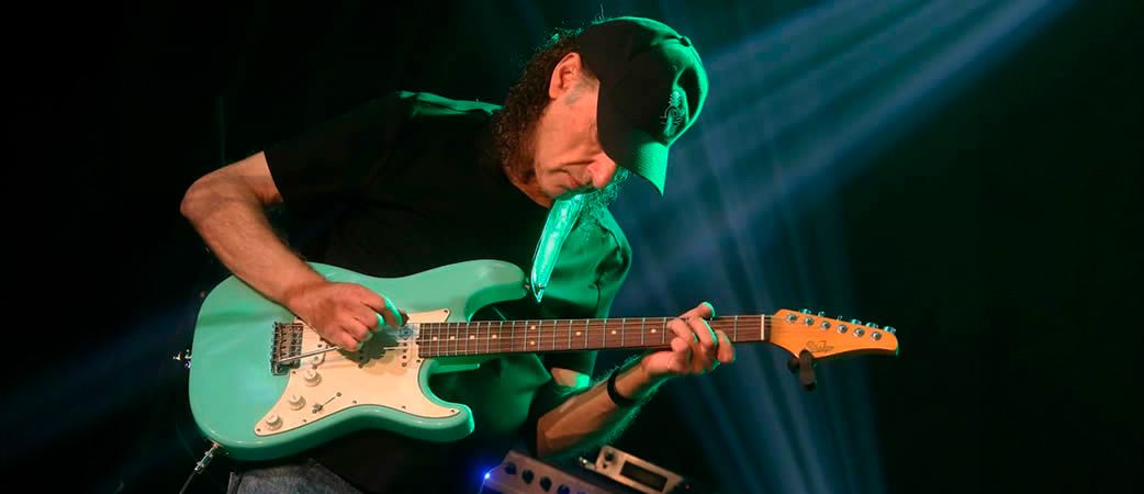 Scott Henderson